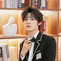 Trương Trạch Vũ(y)