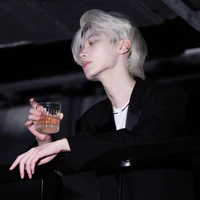 Bạch Vũ Cự Giải{@Giaitramlang}