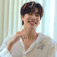 Phuwin - bạn thân em