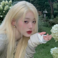 Jang Wonyoung [ W ]