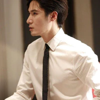 Lưu Hải Khoan[anh họ NB]