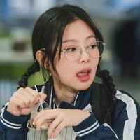 kim Jennie (em)