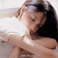 Lan Ngọc Kim Ngưu²⁴ •R•