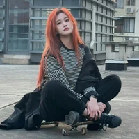 Trương Hân [chị 2 cô]