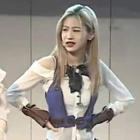 Tác giả trầm tính:))