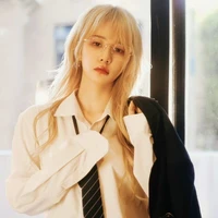 Trần Kha /Cô/