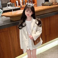 Âu Dương Khánh Phi-lúc bé