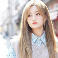 Trương Hân<Axin>