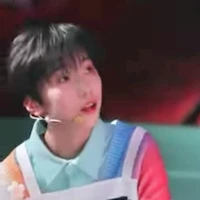 Nhiếp Vĩ Thần _cậu