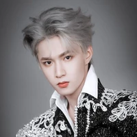 Lưu Diệu Văn_Anh