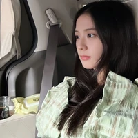 Kim Jisoo - Nàng