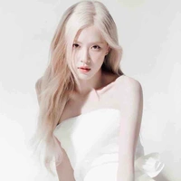 Park Chaeyoung”Em”