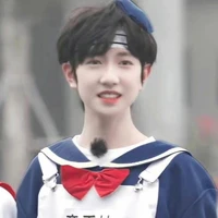 Đồng Vũ Khôn - @tiểuquyểnquyển