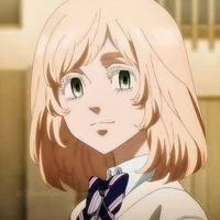 Inui Akane - Chị