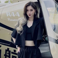 Đoàn Ngạn Nhi•Hiệu trưởng