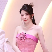 Quỳnh Nga ( Quản lý nhóm Lunas)