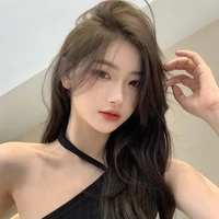 Lục Hạ Vân_chị gái anh