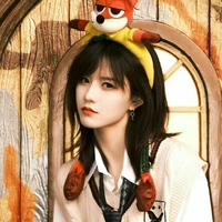 Bách Hân Dư - Tiểu Bạch