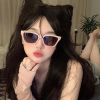 Lùn mà hỗn (Ly)