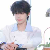 Trần Dịch Hằng - ChenYiHeng