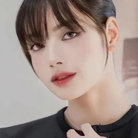 Lalisa Manobal(cô)