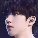 Hạ Tuấn Lâm (na8 _🐰)
