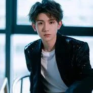 Vương Nguyên ( anh họ y_🐰)