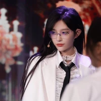 Vương Dịch-Cô