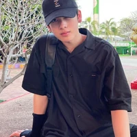 Santa Pongsapak- Hắn