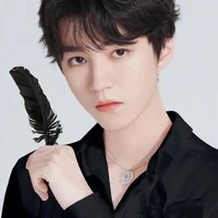 VƯƠNG TUẤN KHẢI_PAPA ANH VÀ HẮN