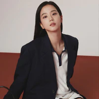 Kim Jisoo [ Chị ]