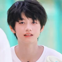 Chu Chí Hâm_lúc nhỏ