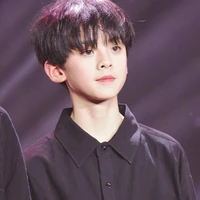 Tả Hàng_lúc nhỏ