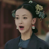 nhiều nhân vật