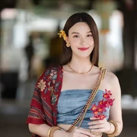 Keaw Phoicharoenrat (Wave, Pennhung)