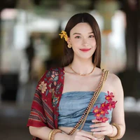 Keaw Phoicharoenrat (Wave, Pennhung)