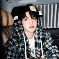 Trương Trạch Vũ - Y