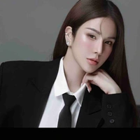 Diệp Lâm Anh - cô 