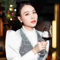 Thu Trang - Chị 2 