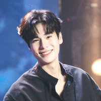 Phuwin [peem]