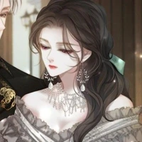 Hoàng hậu - Larcy