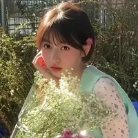 Tg siêu lùn ( Hina )