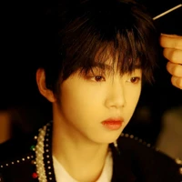 Trương Hàm Thuỵ