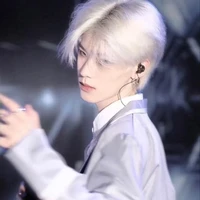 Lục Hàn Thiếu_nam 9