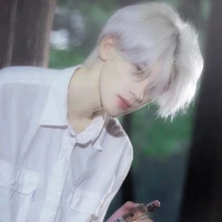 Trương Minh Thần _bạn thân nam 9