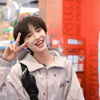 Tả Kì Hàm_cậu