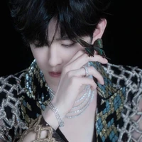 vương Dạ ( bạn thân na9)