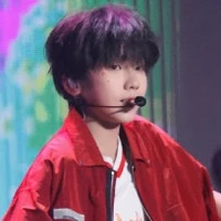 Nhiếp Vĩ Thần