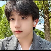 Mục Chỉ Thừa /anh 11 F3