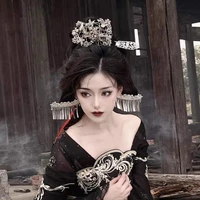 Sở Tiêu - Thập Vĩ Thiên Hồ